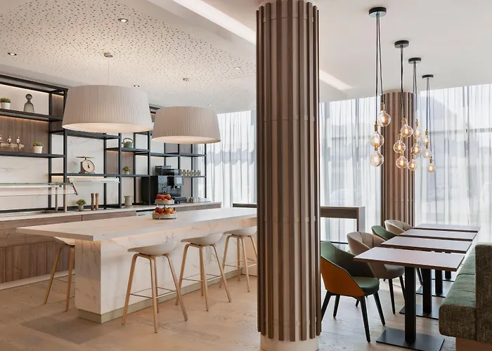 By Marriott East Aparthotel 4*